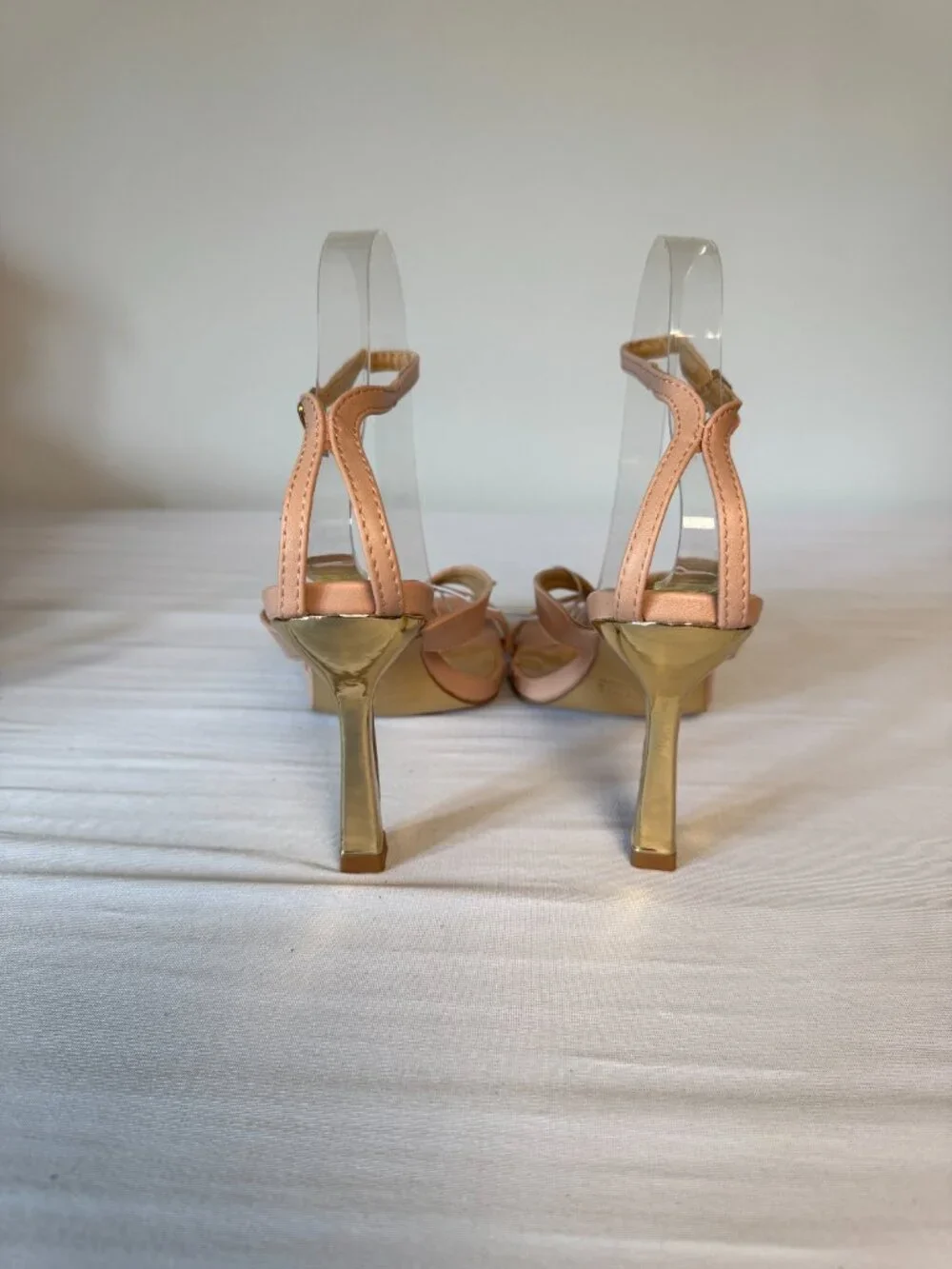 9 Catherine Malandrino Chacha Blush Pink Nude Ankle Strap Sandals Gold Heels